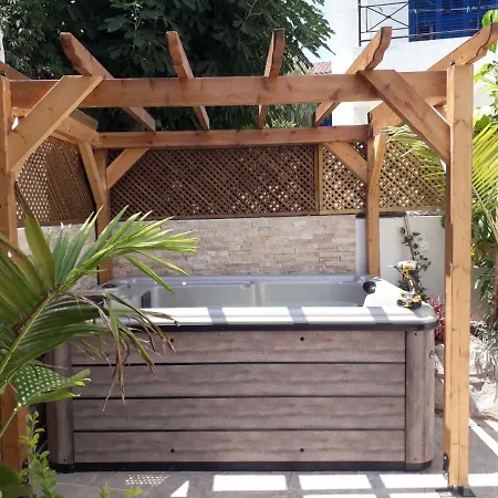 Villa Charming 3-bed In With Heated Pool Protaras